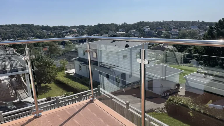 Glasräcke rostfritt