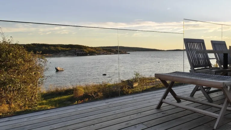 Stolpfritt glasräcke